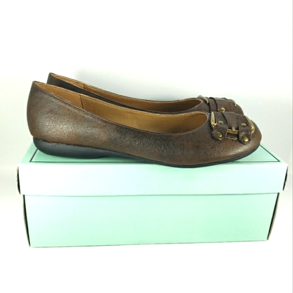 Mia Girl Caleb, Brown Vegan Leather, Slip On, Buckled Flats. Women's Size 8.5M - Picture 4 of 12